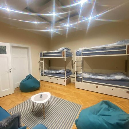 Fg Boutique Hostel Szarajevó Kültér fotó